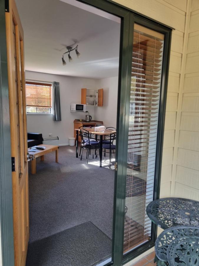 האנמר ספרינגס Glenalvon Lodge Motel מראה חיצוני תמונה
